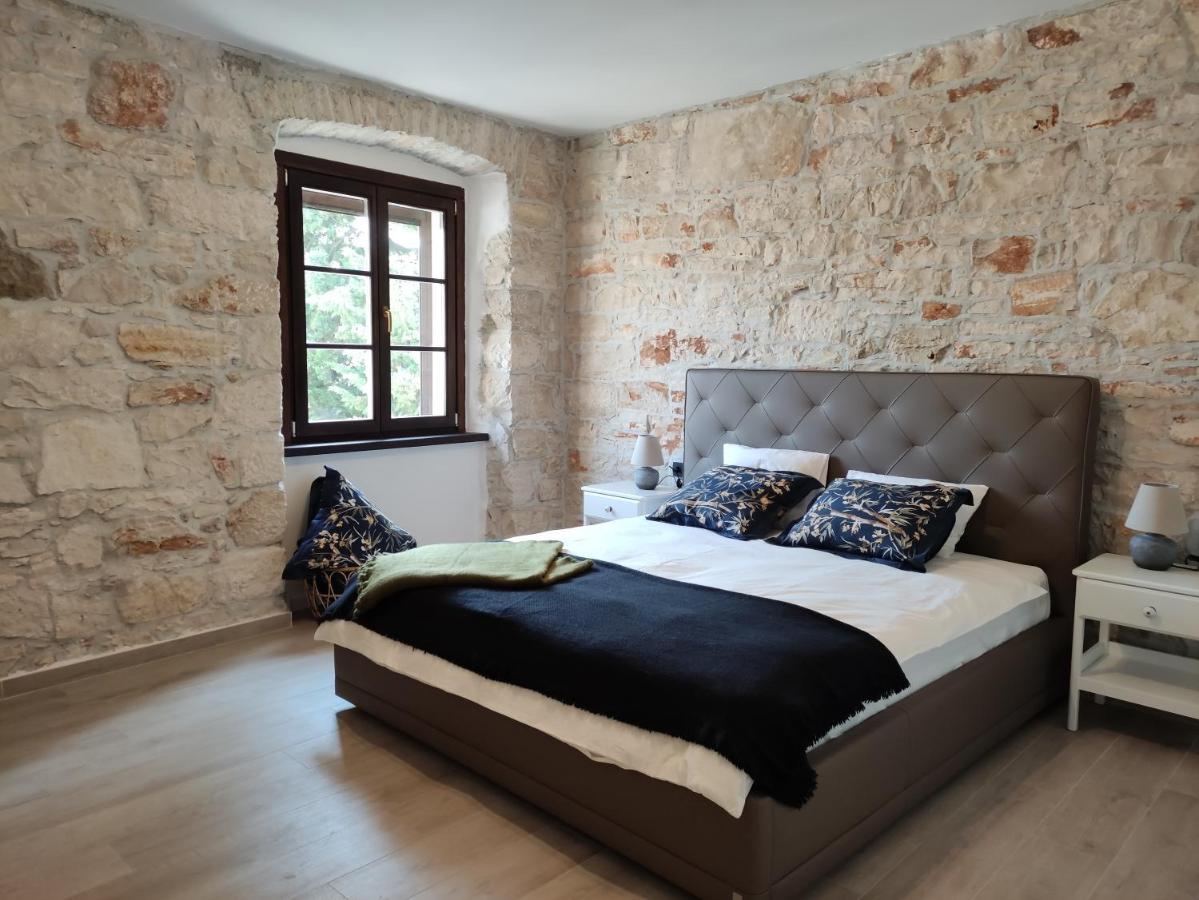 Apartvilla Castropola Buitenkant foto