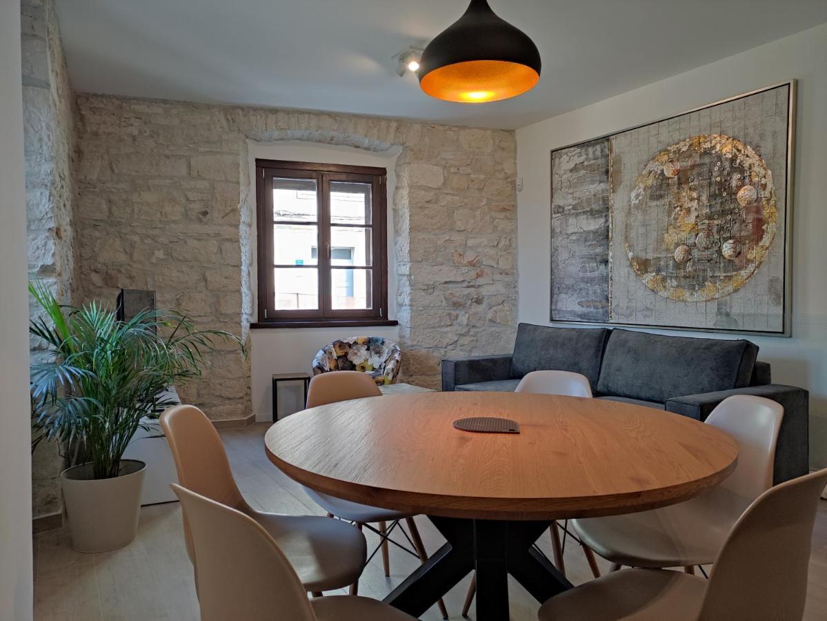 Apartvilla Castropola Buitenkant foto